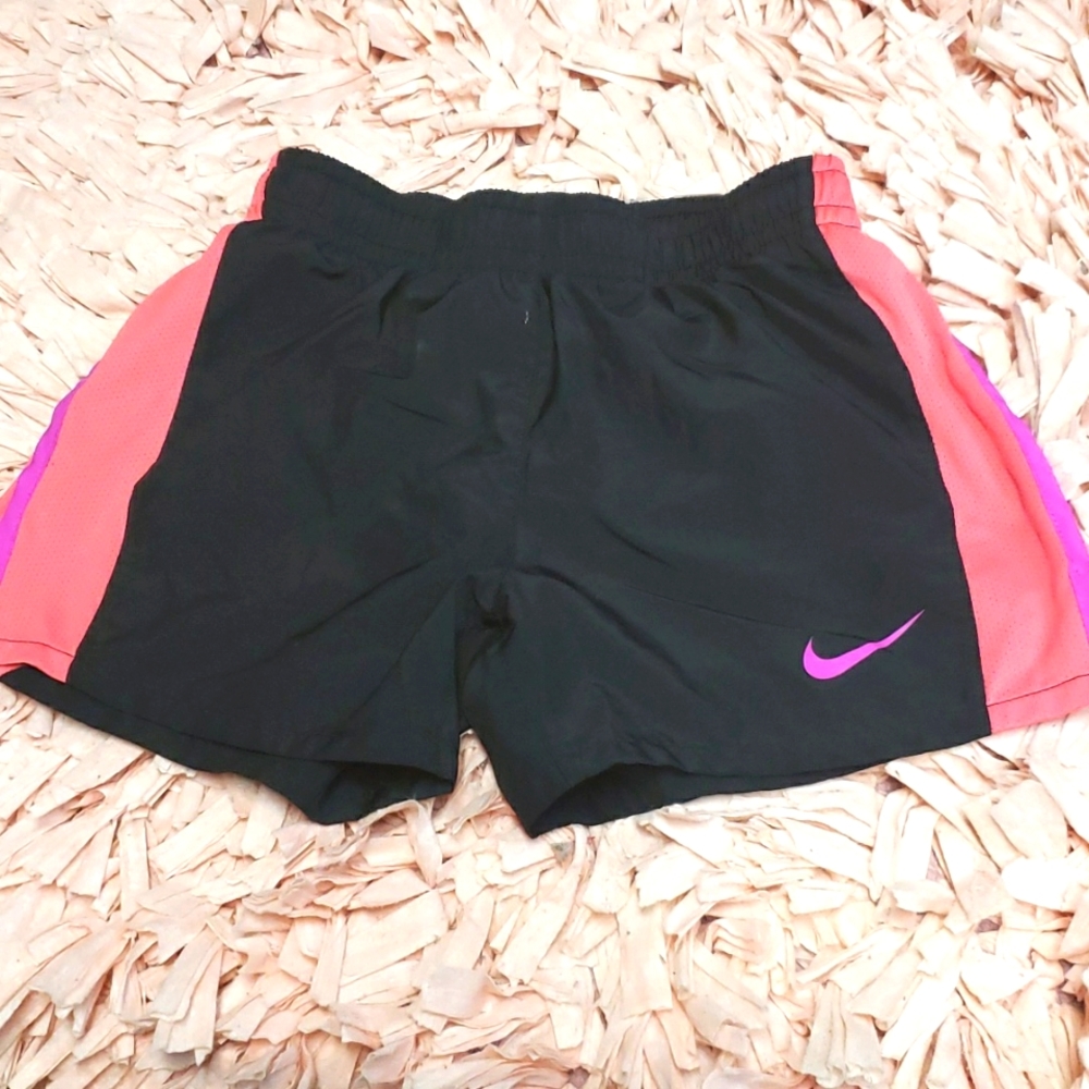 Girls Nike shorts